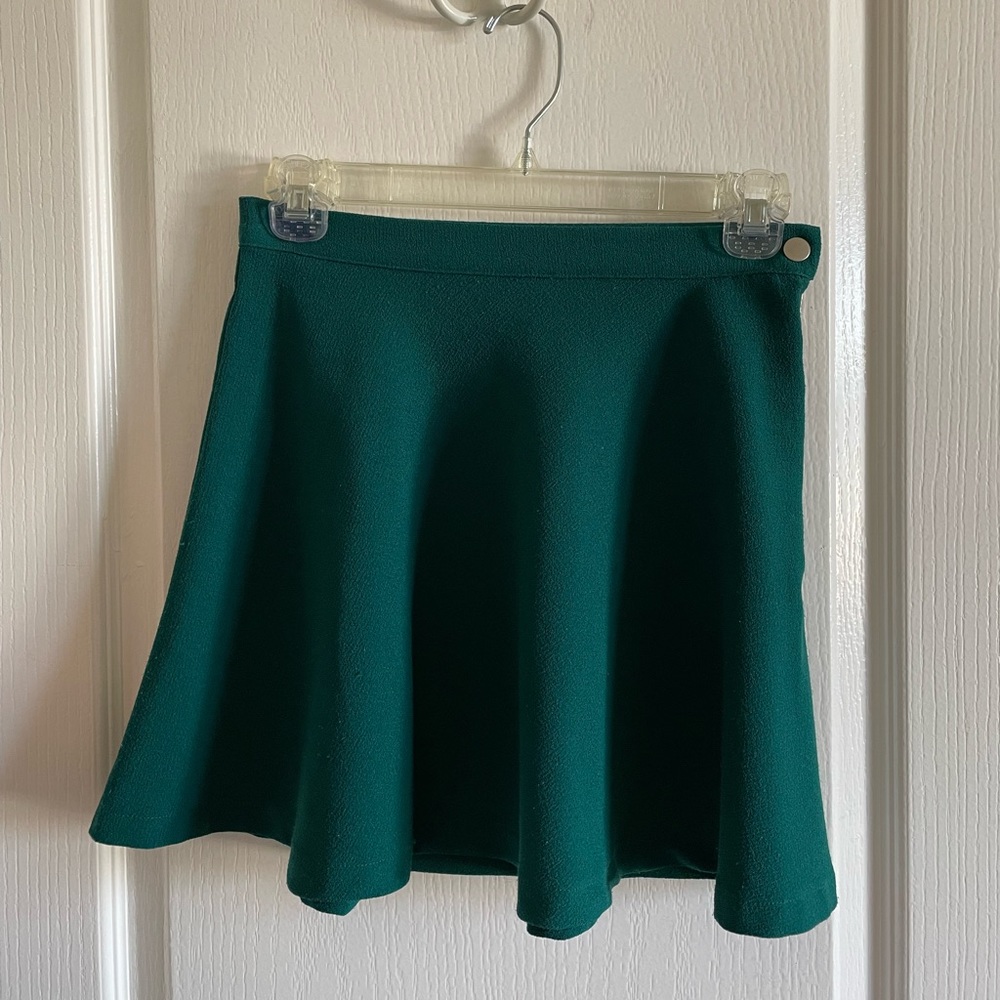 Forever 21 mini emerald skirt